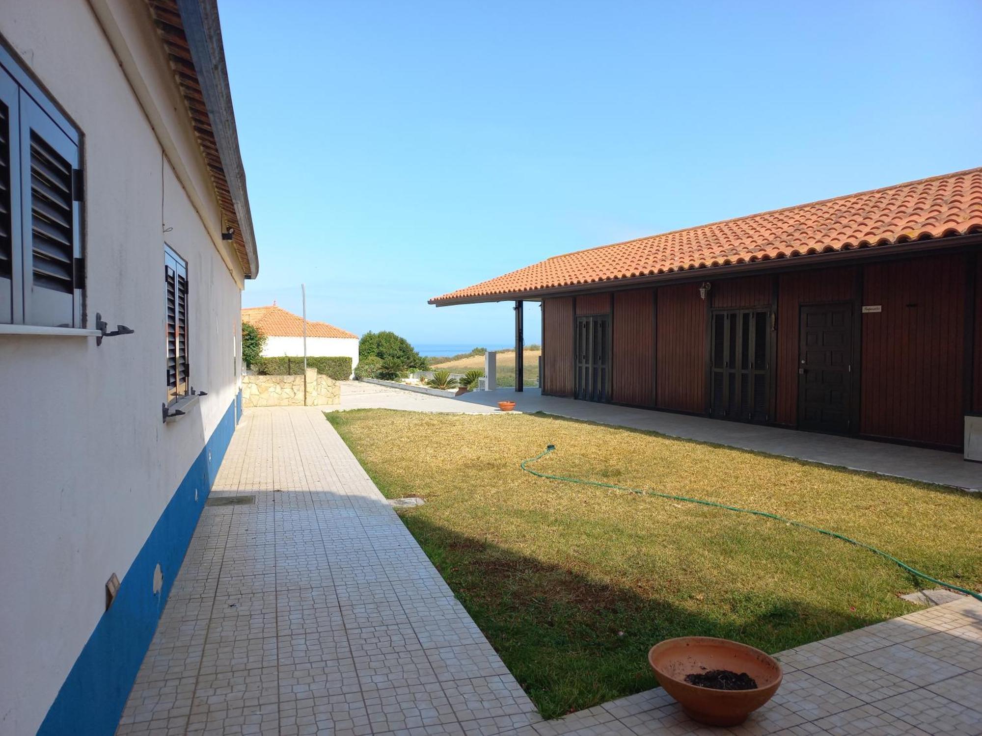 Casa Do Portao Azul - Salmonete Apartment *